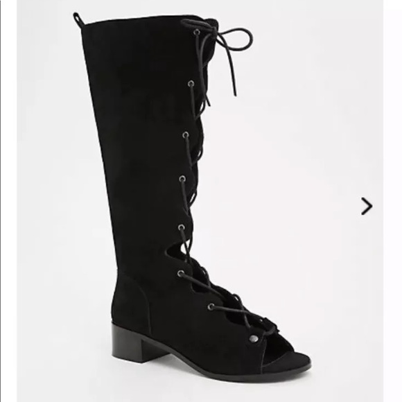 🆕TORRID BLACK SUEDE GLADIATOR SANDAL BOOTS👢6W - Picture 1 of 5